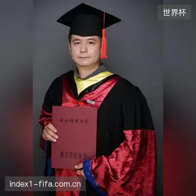 穆辰